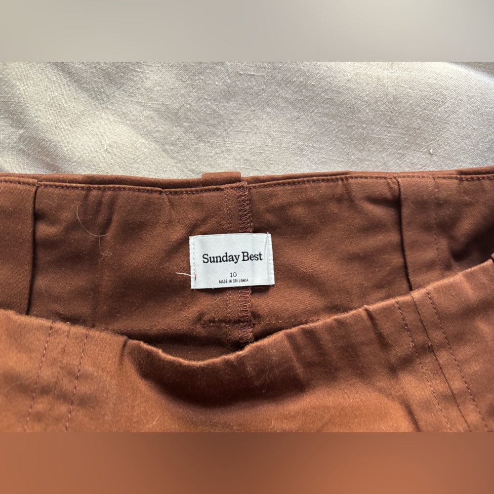 Aritzia - Sunday Best, Brown pleated Skort, size 10 - Picture 3 of 6